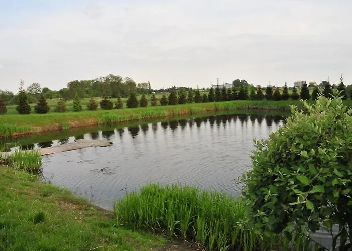 Hotel Marco Szkolna 115