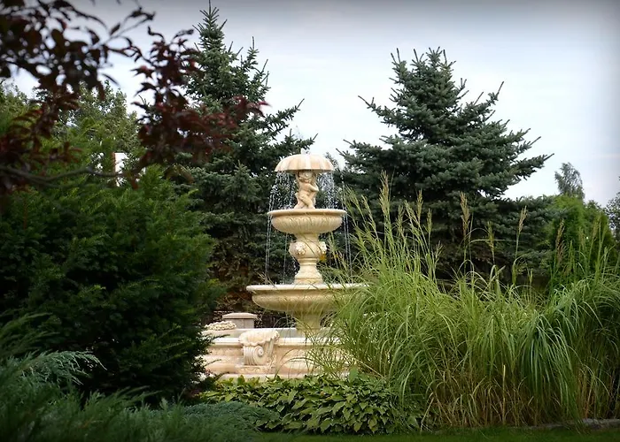 Marco Szkolna 115 Hotel