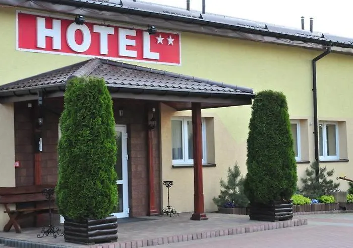 Marco Szkolna 115 Hotel 2*